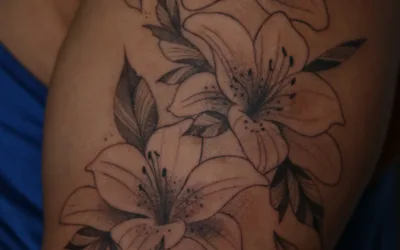 Tatuajes de Flores: Belleza, Naturaleza y Significado en la Piel